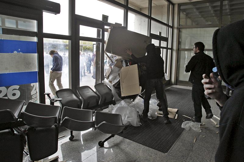 Varios piquetes en la Universidad Pública de Navarra