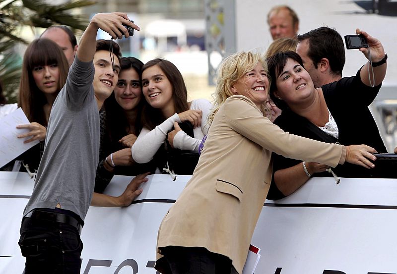 LOS ACTORES ANA DUATO, PILAR PUNZANO Y RICARDO GÓMEZ EN EL FESTIVAL DE SAN SEBASTIÁN