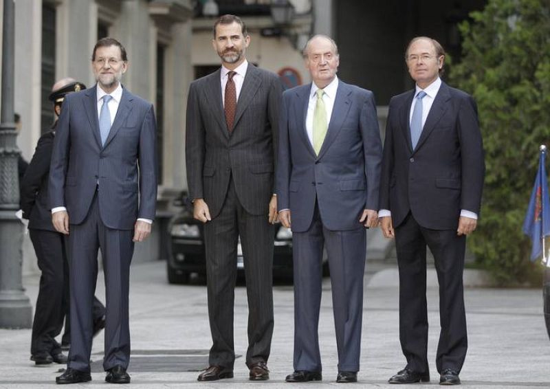 El rey a su llegada a la V Conferencia de Presidentes