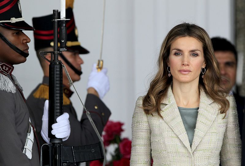 Los príncipes de Asturias se encuentran de visita oficial en Panamá para apoyar las inversiones españolas en el país. En la imagen, la princesa Letizia a su llegada al Palacio Presidencial de las Garzas donde el presidente de Panamá, Ricardo Martinel