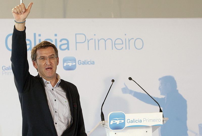 EL PRESIDENTE DE LA XUNTA EN EL MITIN DEL PP EN VILAGARCÍA DE AROUSA