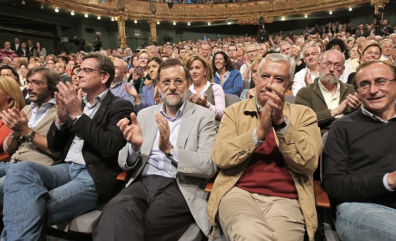 MARIANO RAJOY EN ACTO ELECTORAL EN BILBAO