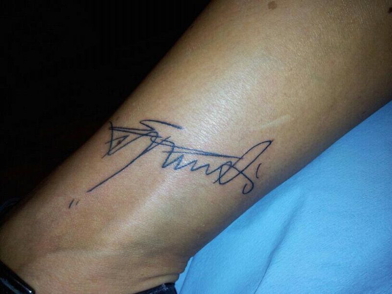 IR CON RTVE A ROMA A VER LA PRESENTACION  DE EROS EN CINECITTA