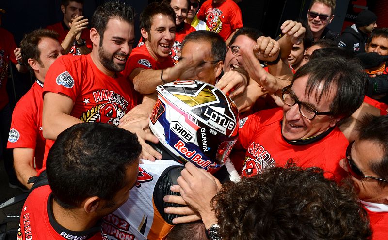 Márquez gana el Mundial de Moto2