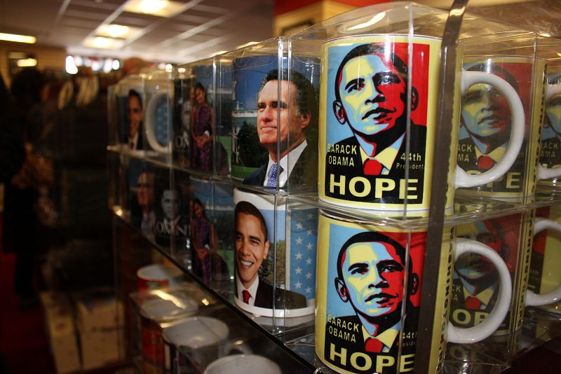 LA VENTA DE RECUERDOS DE OBAMA Y ROMNEY, UN BARÓMETRO ELECTORAL
