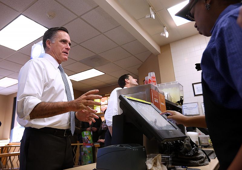 Romney Makes Two Final Campaigns Stops In Ohio And Pennsylvania On Election Day