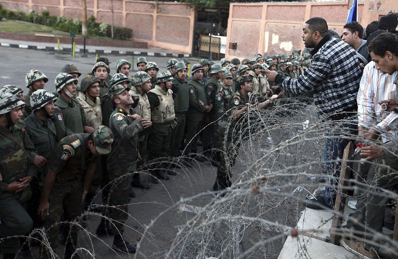 PROTESTAS EN EL PALACIO PRESIDENCIAL