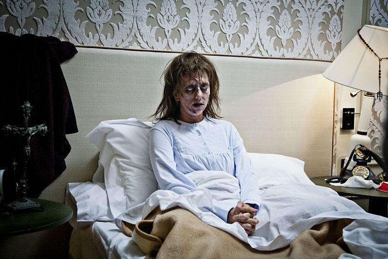 Yolanda Ramos caracterizada como niña del exorcista