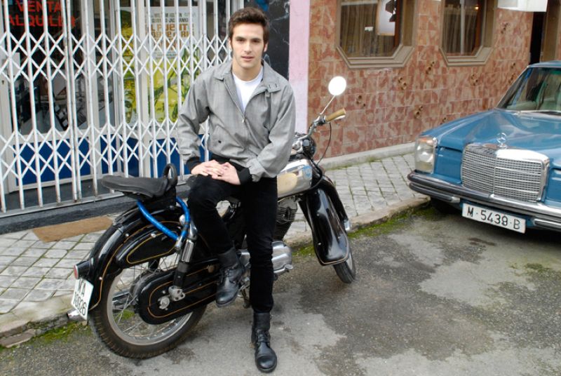 Ricardo Gómez es Carlos Alcántara