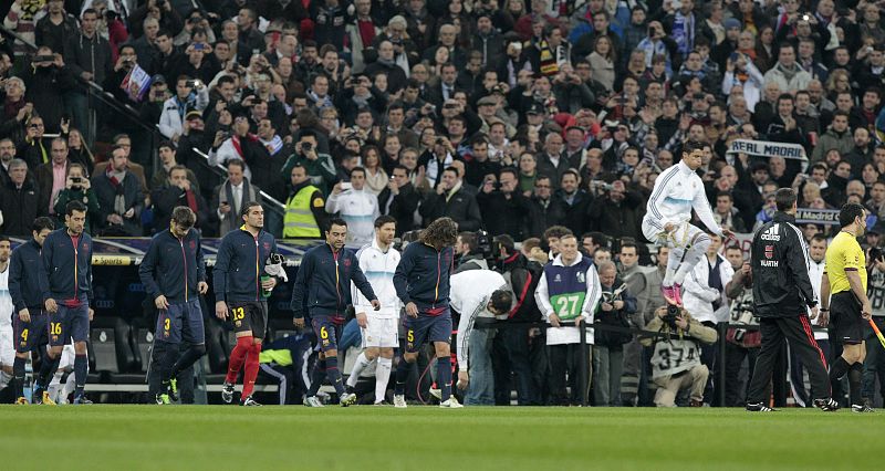 Salida del Real Madrid y el Barcelona