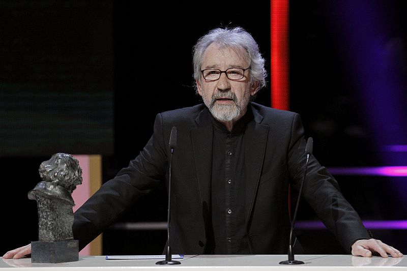 El veterano actor José Sacristán recibe el primer Goya de su carrera. Mejor Actor, por 'El muerto y ser feliz'