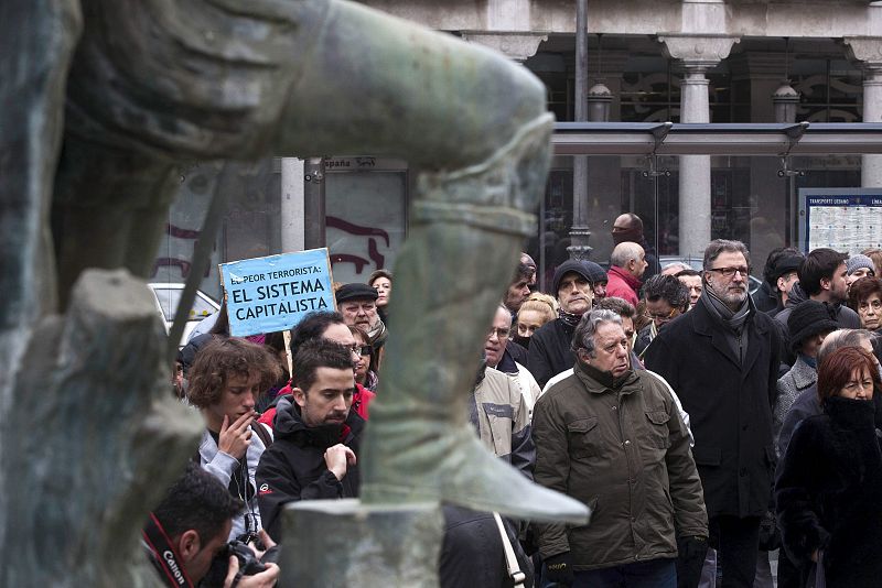 PROTESTA CONVOCADA POR EL 15-M EN EL CENTRO DE VALLADOLID