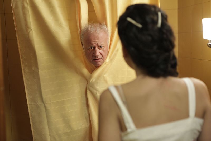 Miguel e Inés comparten casa