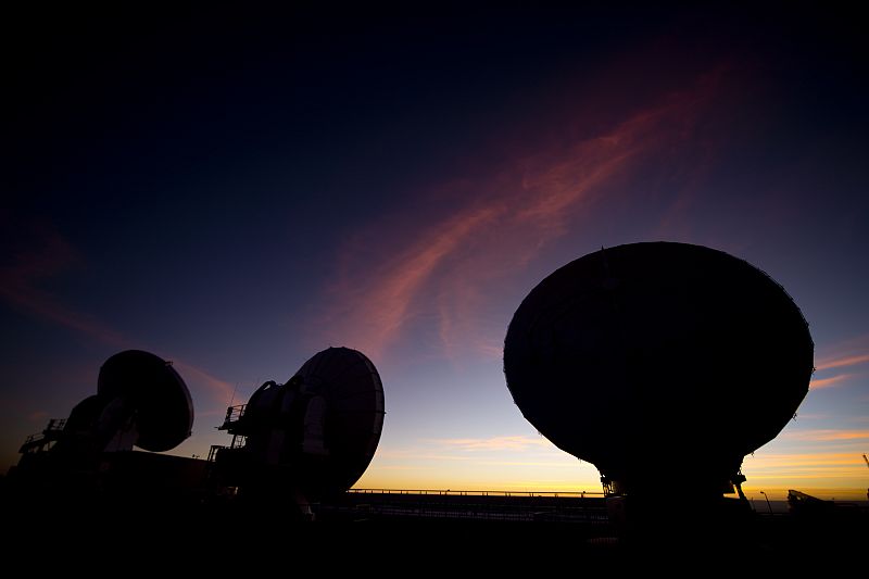 Otra vista de las antenas de ALMA, en Chile.