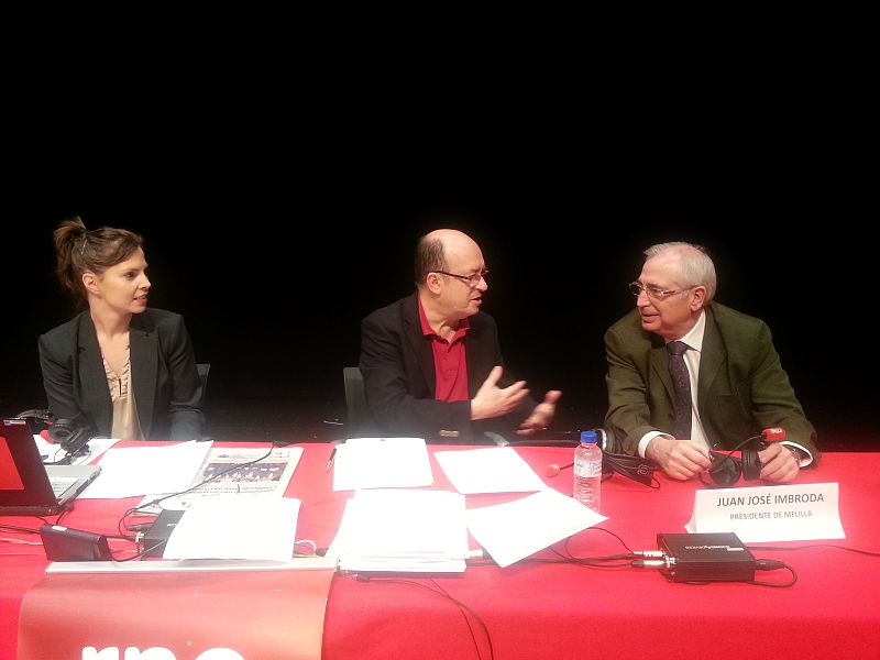 De izquierda a derecha, Mara Peterssen, Manolo HH y el alcalde-presidente de Melilla, Juan José Imbroda.