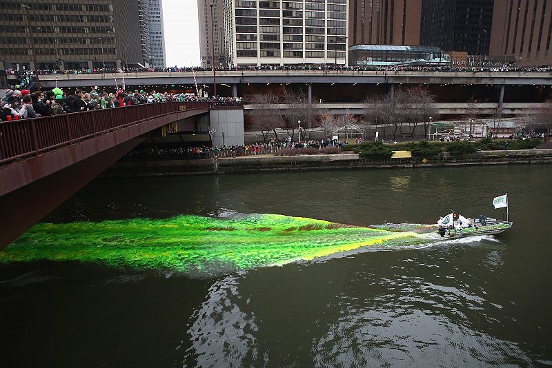 Chicago River Dyed Green In St. Patrick's Day Tradition