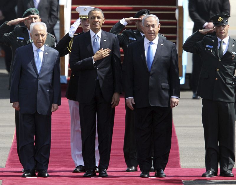 El presidente de EE.UU., a su llegada al aeropuerto de Ben Gurion, en Tel Aviv