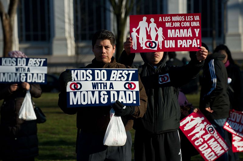 Manifestantes en contra del matrimonio homosexual se han reunido también en Washington