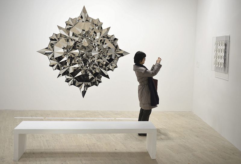 "DYNAMO - UN SIGLO DE LUZ Y DE MOVIMIENTO EN EL ARTE"