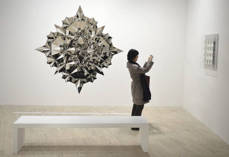 "DYNAMO - UN SIGLO DE LUZ Y DE MOVIMIENTO EN EL ARTE"