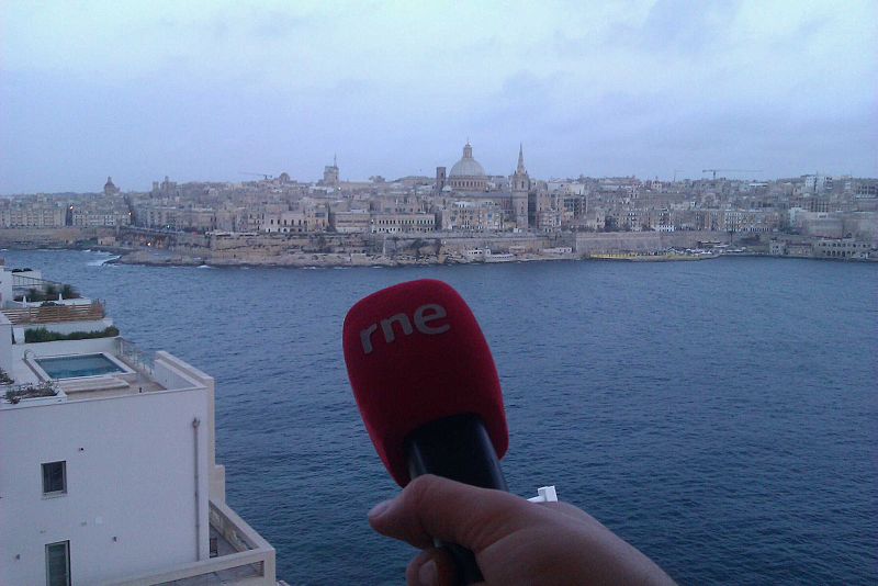 Unas vistas privilegiadas de La Valeta desde la zona hotelera de la vecina ciudad de Sliema