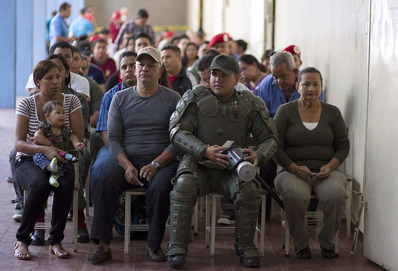 LOS VENEZOLANOS ELIGEN HOY A SU NUEVO PRESIDENTE