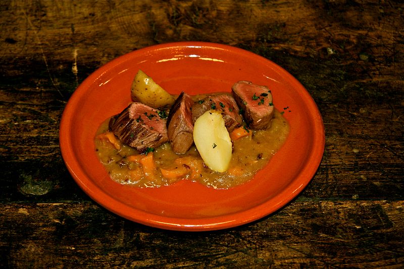 MasterChef - Menú del equipo rojo en el rodaje de 'Isabel'