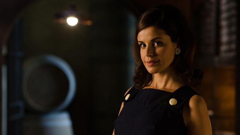 Marta Torné interpreta a Elena Cortázar