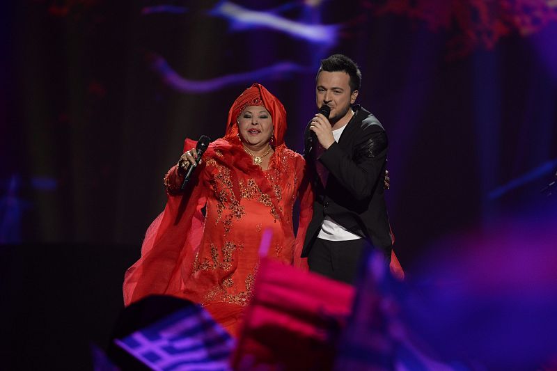 Los representantes de ARY de Macedonia, que no han logrado pasar a la final de Eurovisión 2013