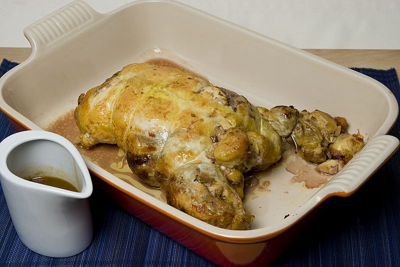 MasterChef - Pollo relleno en su jugo con ciruelas