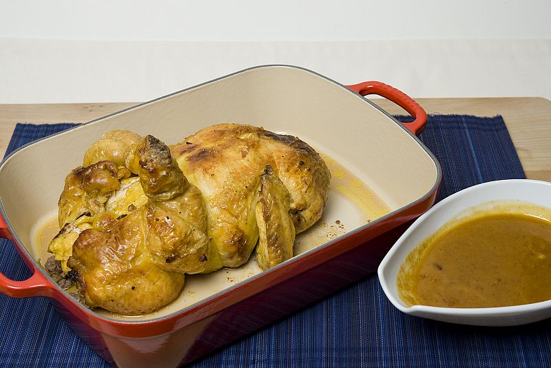 MasterChef - Pollo relleno de setas e higos secos y salsa de naranja y piñones