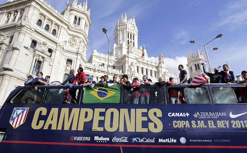 ATLÉTICO CELEBRA CON LOS AFICIONADOS LA DÉCIMA COPA DEL REY