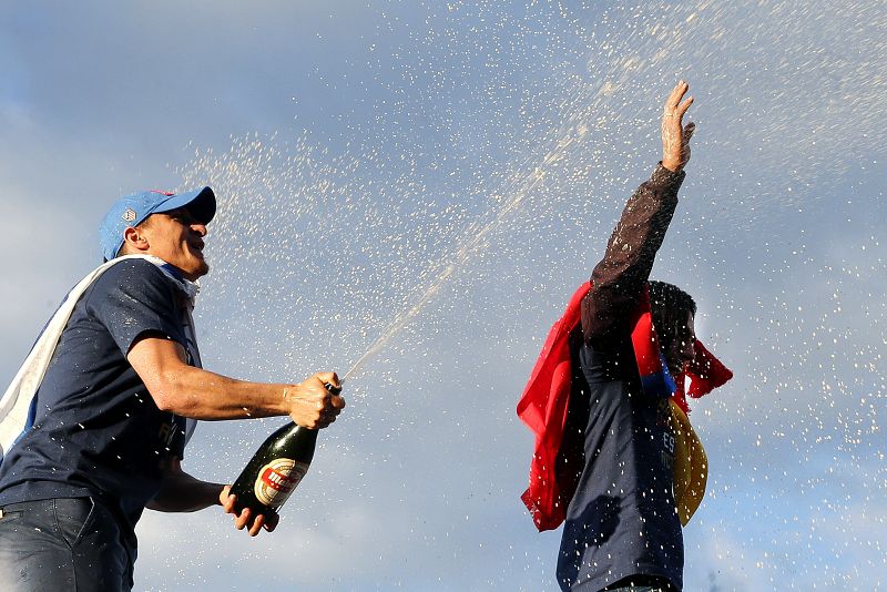 ATLÉTICO MADRID CELEBRA CON LOS AFICIONADOS LA DÉCIMA COPA DEL REY