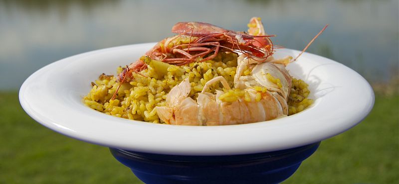 MasterChef - Paella de pescado del equipo azul