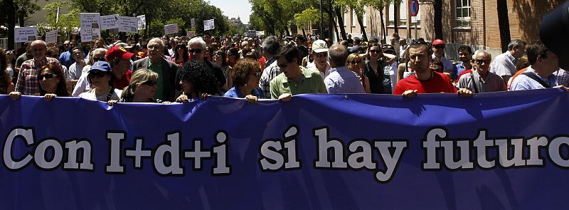 MANIFESTACIÓN EN MADRID BAJO EL LEMA "SIN CIENCIA NO HAY FUTURO"