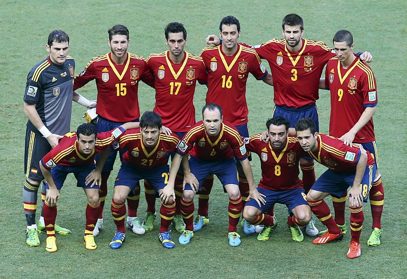 Once titular de España: Casillas, Ramos, Arbeloa, Busquets, Pique, Torres, Pedro, Silva, Iniesta, Xavi y Jordi Alba.