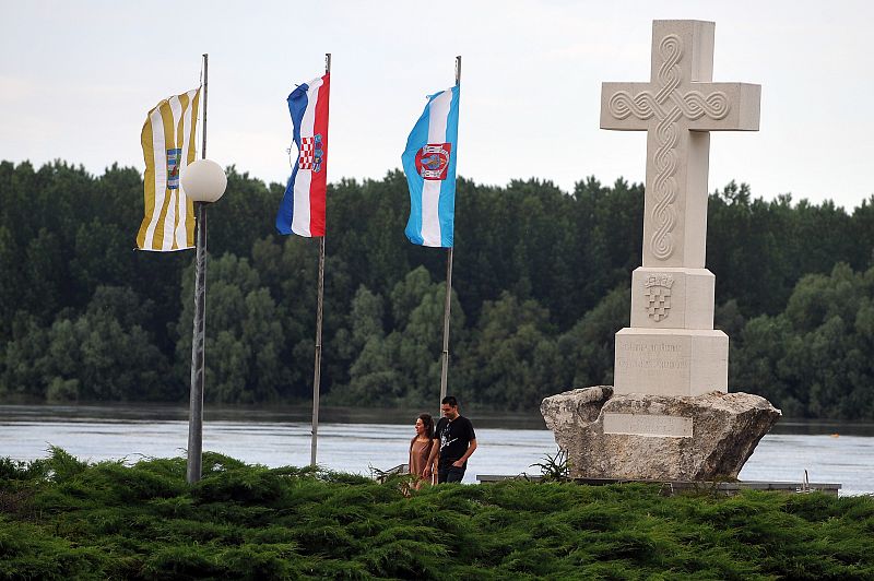 Monumento conmemorativo en la ciudad croata de Vukovar, donde se libró una de las batallas más cruentas de la guerra serbo-croata en 1991.