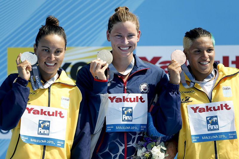 Podio de la prueba femenina 5 km aguas abiertas celebrado en el Mundial de Natción Barcelona 2013.