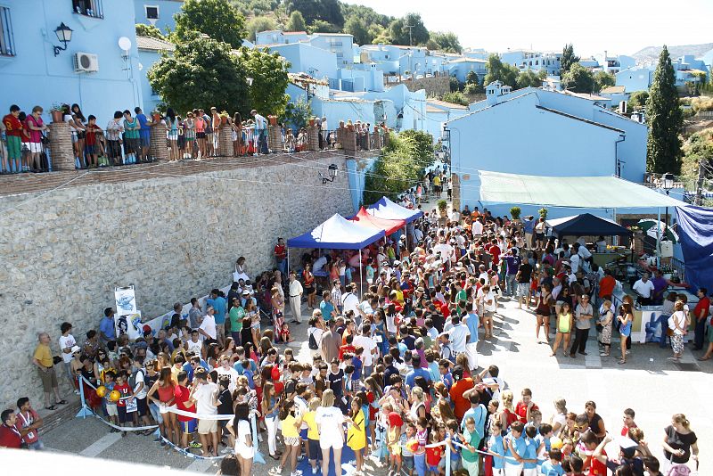 El pueblo de Júzcar se ha volcado con la nueva visita de Los Pitufos