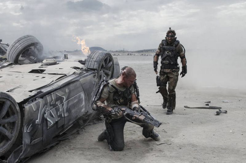 Matt Damon y Sharlto Copley son héroe y villano en 'Elysium'.