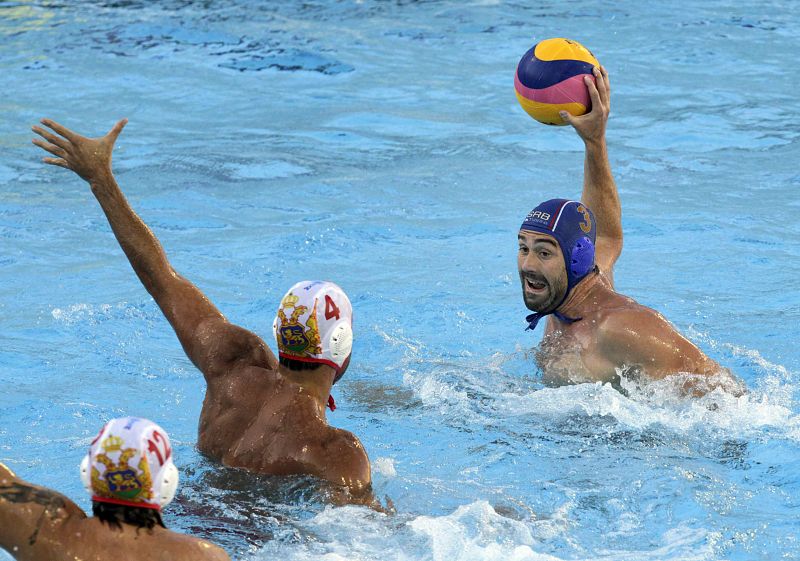 WATERPOLO MASCULINO (MONTENEGRO - SERBIA)