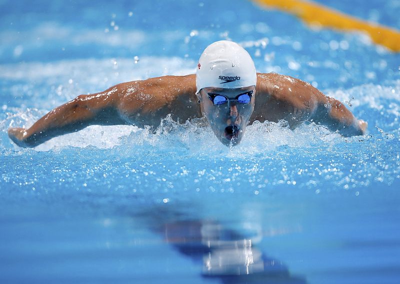 El nadador de Brasil, Henrique Rodrigues, durante las preliminares de 200M estilos masculinos de los Campeonatos del Mundo.