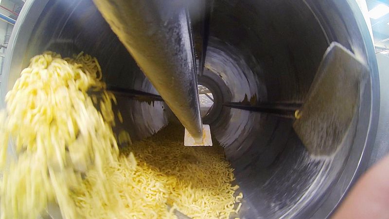 La elaboración de gusanitos