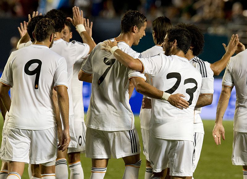 Cristiano Ronaldo celebra uno de sus dos goles ante el Chelsea