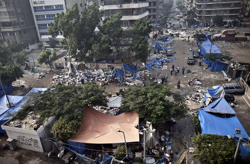 Una vista general del campamento de protesta en la plaza Rabaa Adawiya.