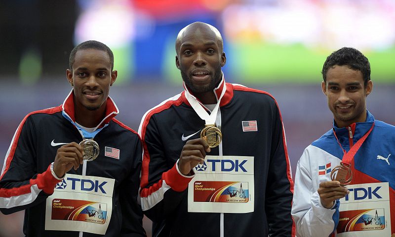 400 METROS MASCULINOS ENTREGA DE MEDALLAS