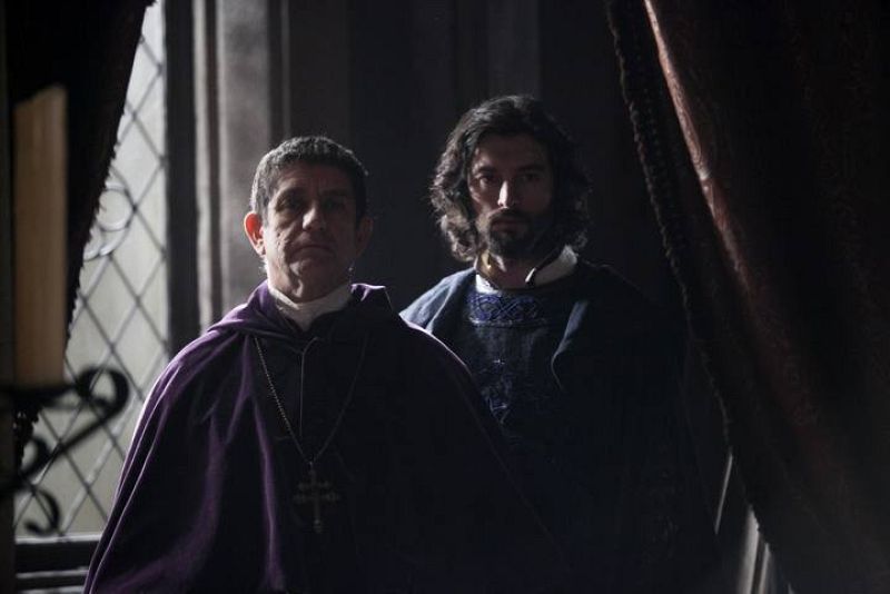 Pero claro, con Carrillo y Pacheco asesorando al rey portugués... la batalla está asegurada