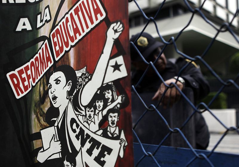 Las protestas también han llegado a la embajada de Estados Unidos en México