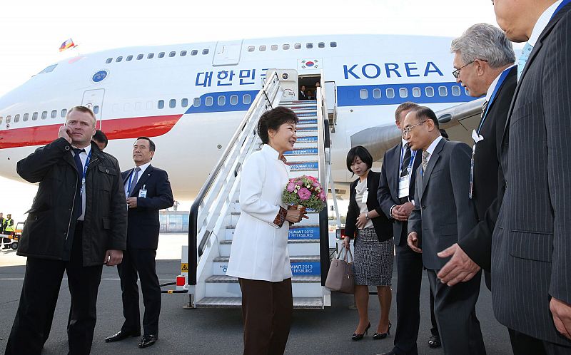 Llegada de la presidenta surcoreana Park Geun-hye a San Petersburgo el miércoles 4 de septiembre