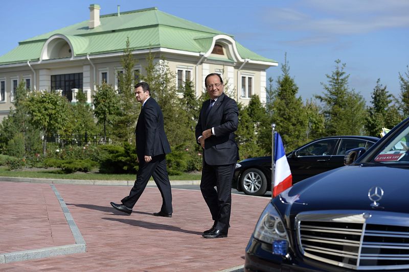 El presidente de Francia,  François Hollande, en San Petersburgo